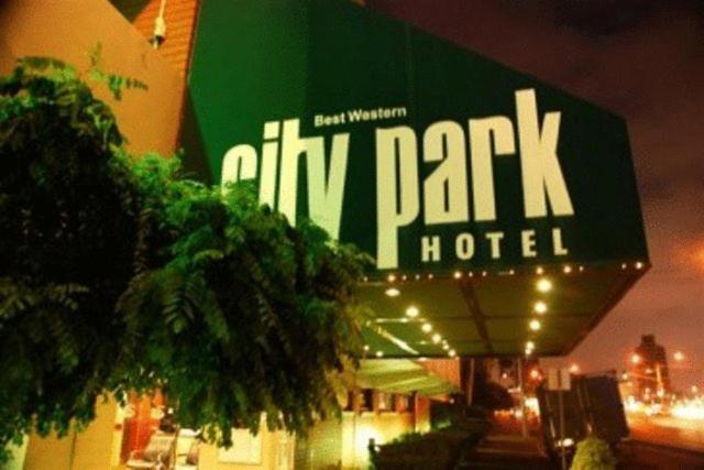 City Park Hotel Melbourne Ngoại thất bức ảnh