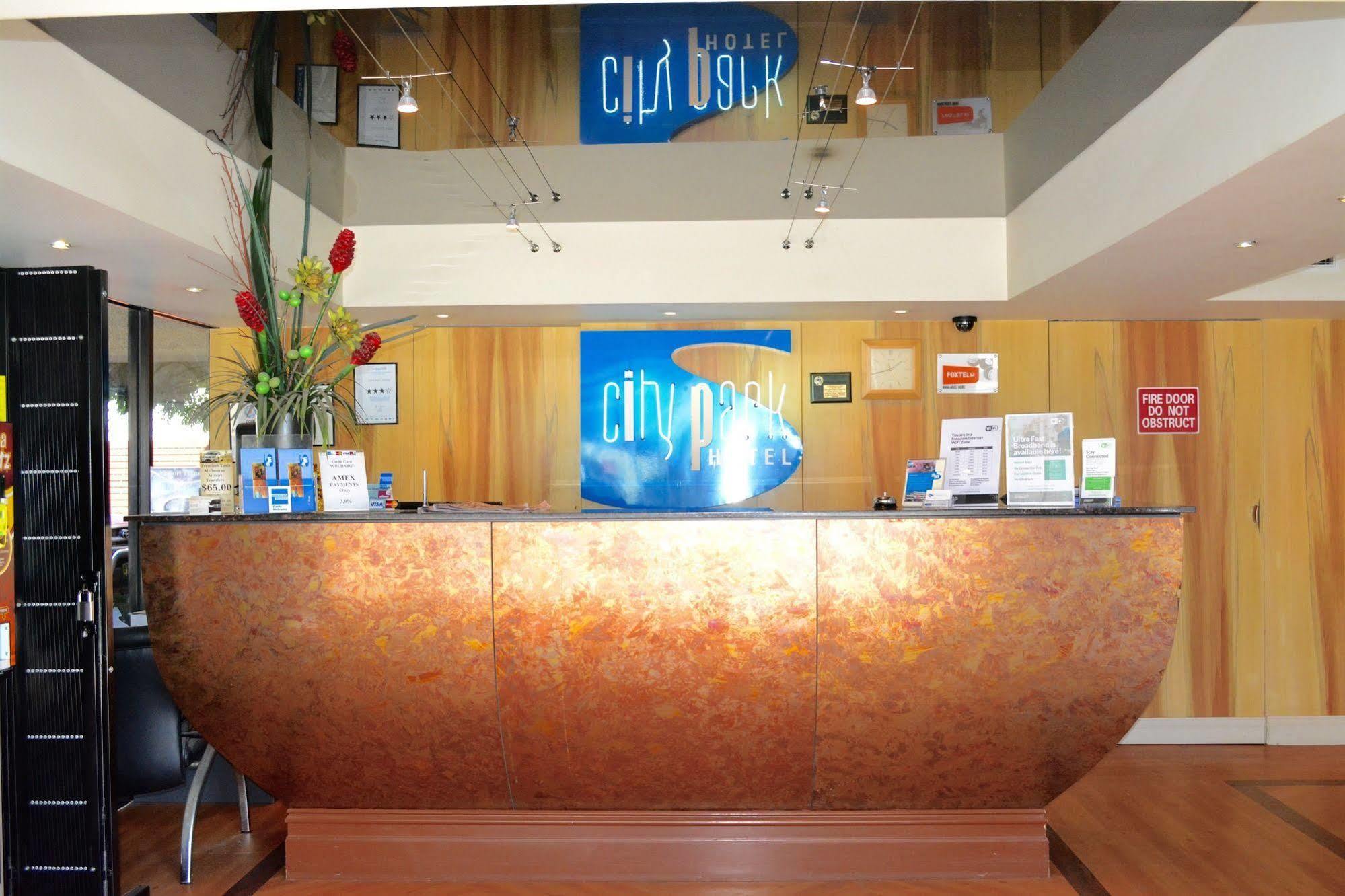 City Park Hotel Melbourne Ngoại thất bức ảnh